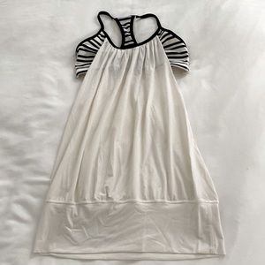 Women’s Lululemon No Limits White Tank with Built-In Bra, Size 4